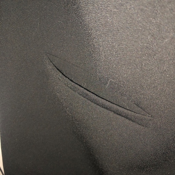 H & M black blazer size us small, Canada p. - Picture 5 of 8